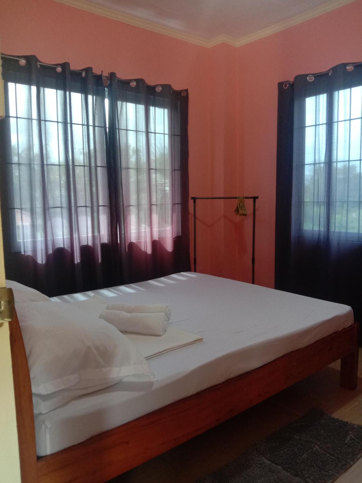 Friz Love Room Rental San Juan  Zewnętrze zdjęcie